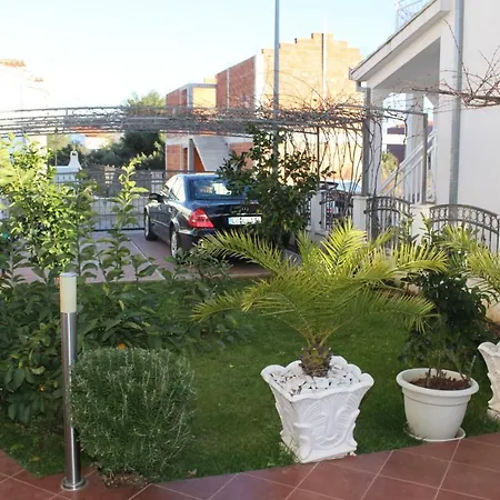 With A Parking Space Okrug Gornji, Ciovo - 7546 Apartment *